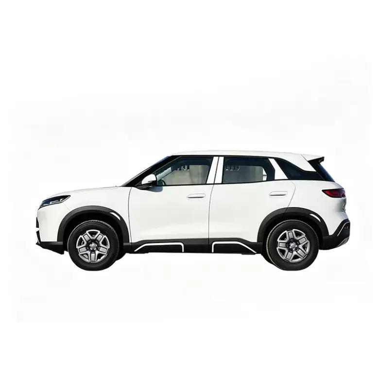 2025 BYD Yuan UP gallery view 3