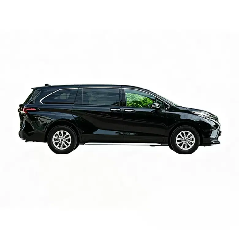 Toyota Granvia 2.5L Hybrid gallery view 2