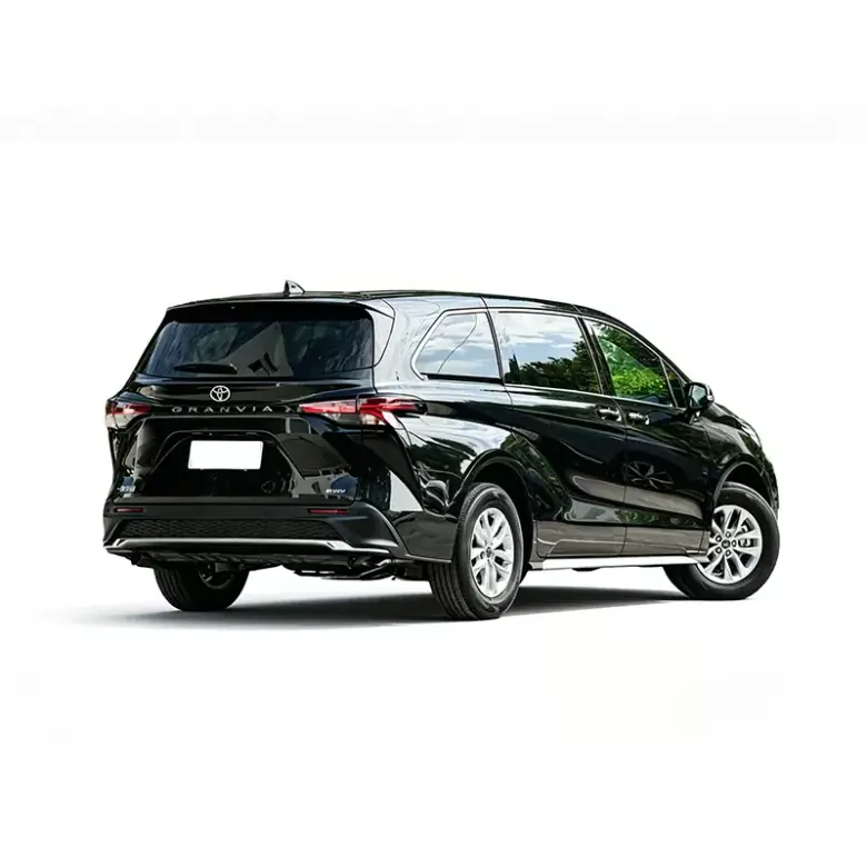 Toyota Granvia 2.5L Hybrid gallery view 3