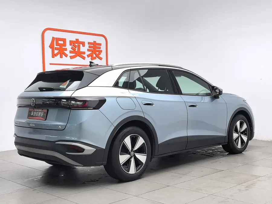 Used Volkswagen ID.4 X 2025 gallery view 2