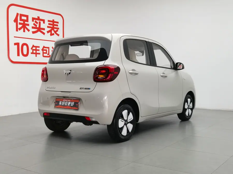 Used Wuling Hongguang MINIEV 2025 gallery view 2