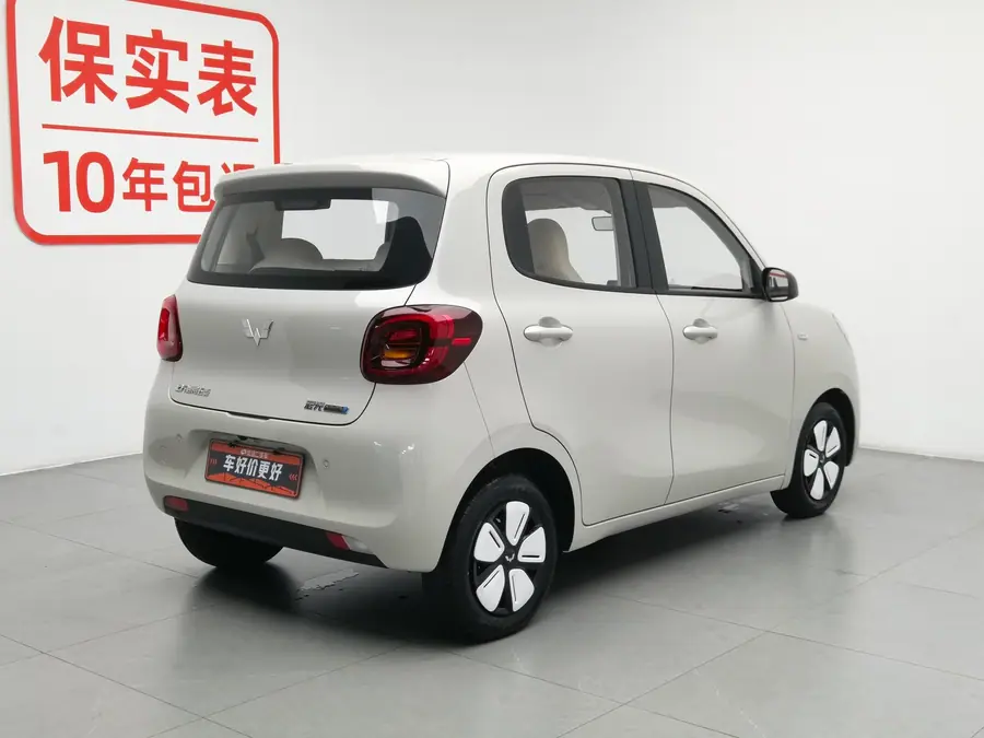 Used Wuling Hongguang MINIEV 2025 gallery view 2