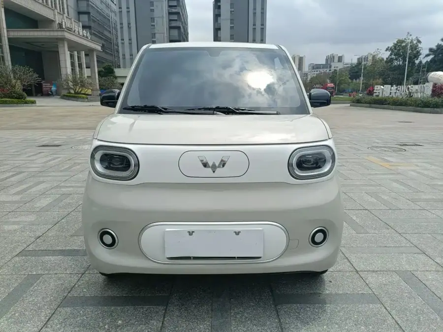 Used Wuling Motors Hongguang MINIEV 2024 3rd Generation 215km Youth Edition gallery view 2