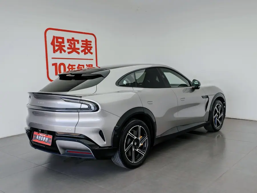 Used Xiaomi Auto YU7 2025 gallery view 2